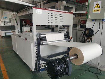 Kastes griešanas mašīna